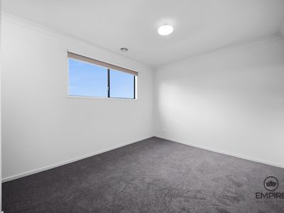 14 Murrayfield Street, Cranbourne East