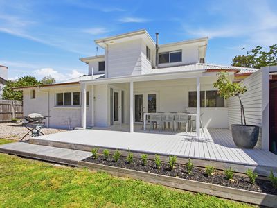 44 Barkly Street, Sale