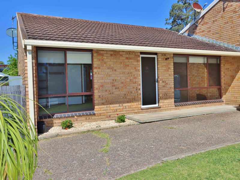 1 / 12 Barclay Street, Eden