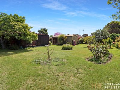 1 Hoskin Court, Horsham