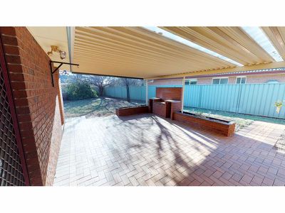 2 Gwydir Court, Dubbo