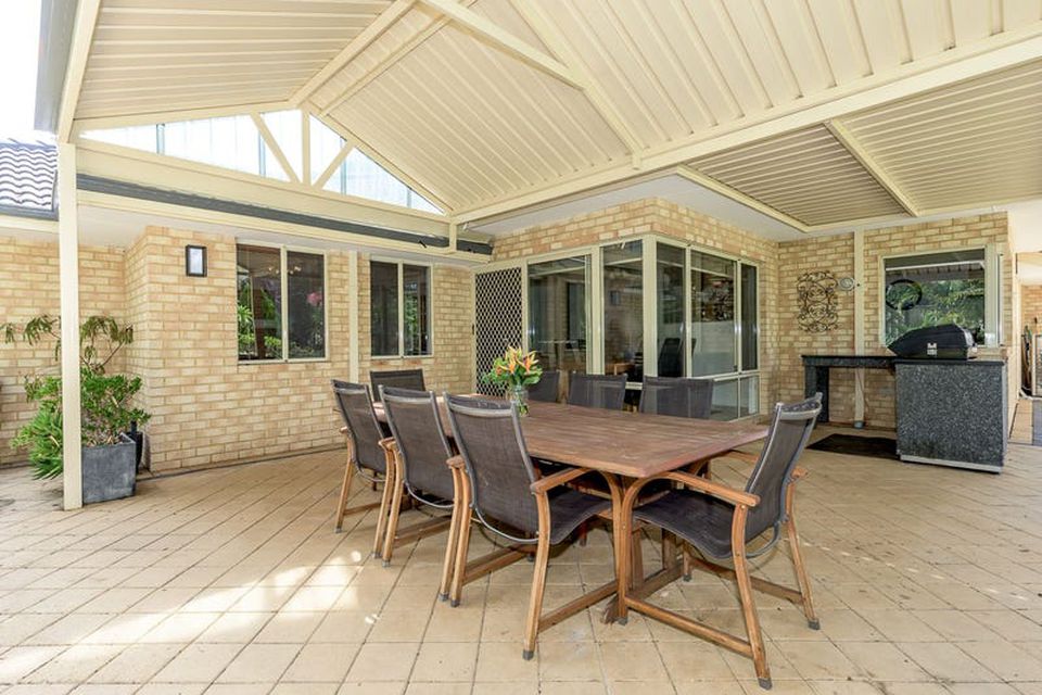 6 Loxley Place , Baldivis
