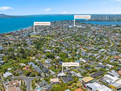 37A Parr Terrace, Castor Bay