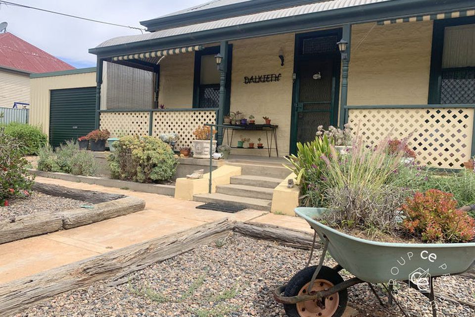 10 Arnold Street, Mannum