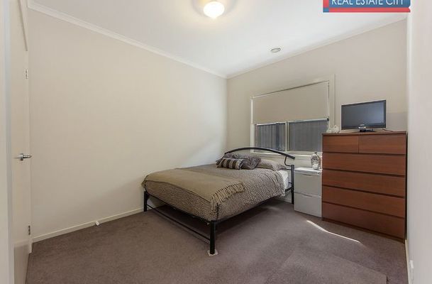 10 Highbury Circuit, Craigieburn