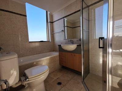 806 / 17 The Esplanade, Ashfield