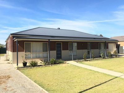 6 Briggs Court, Barham