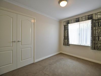 4 Warner Street, Broadwood