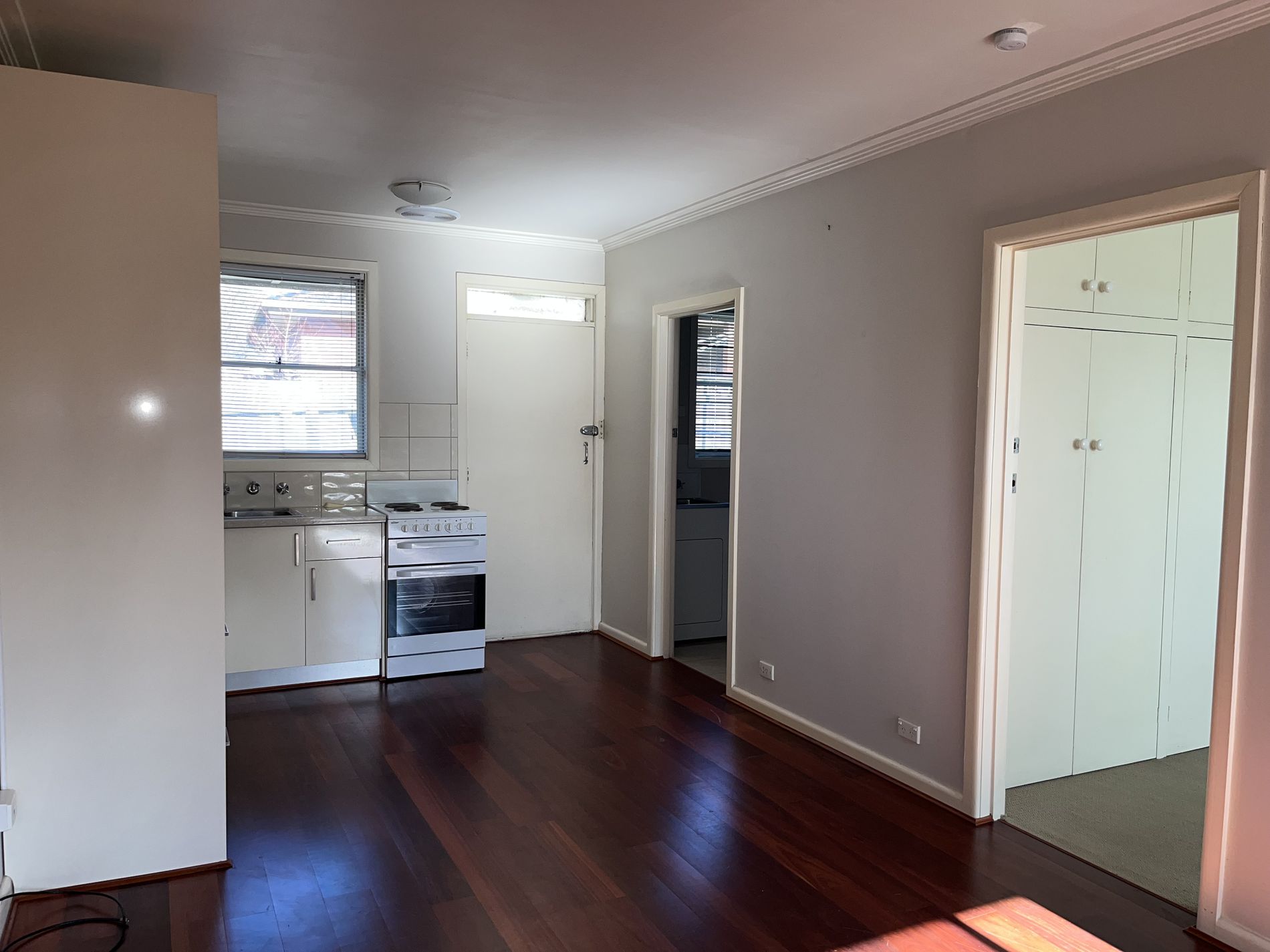 3 / 2 Hagan Court, Belmont