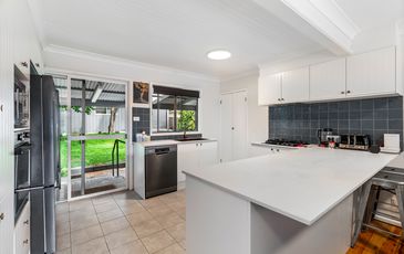 151 Winbin Crescent, Gwandalan