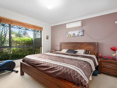 9 Beamont Pl, Forest Lake