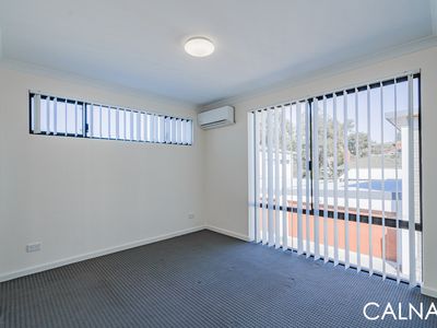 32 / 22 Rinaldo Crescent, Coolbellup