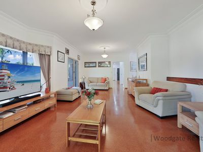 2 Acacia Street, Woodgate