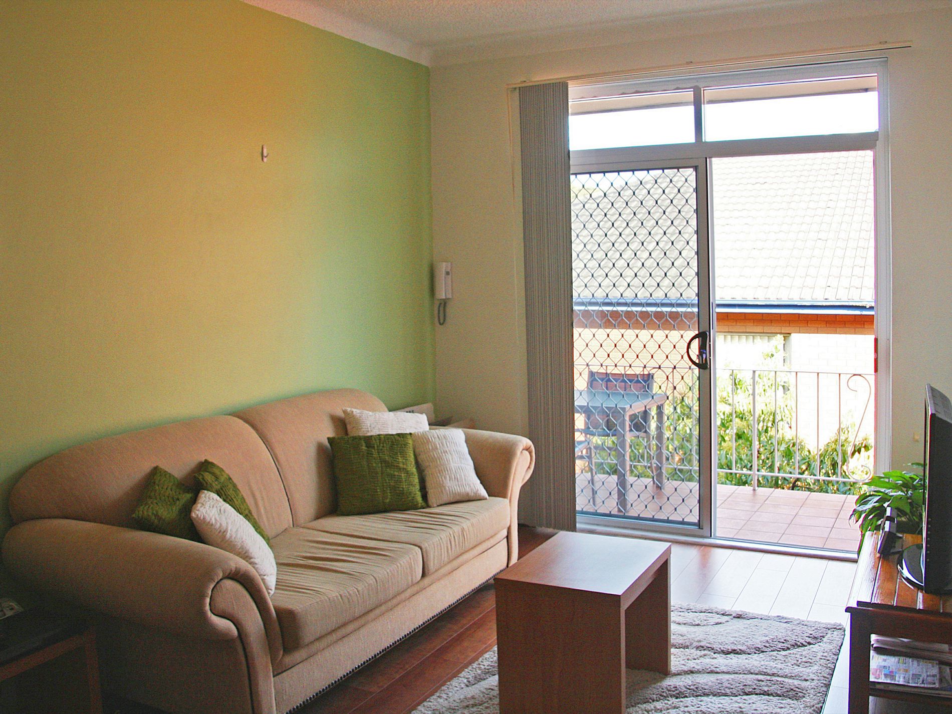 8 / 12 Queen Street, Arncliffe