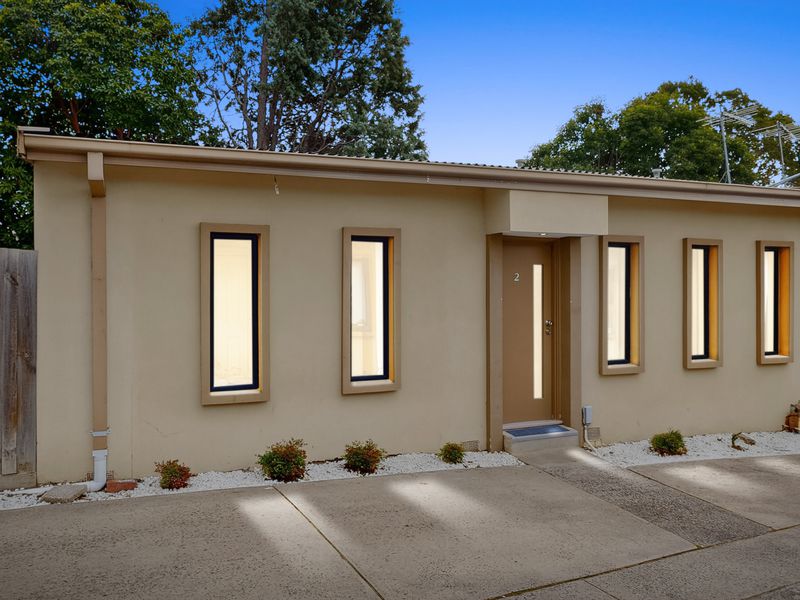 2 / 17 Hampton Drive, Hampton Park