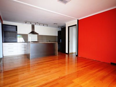 45 St Bernard Drive , Tawonga South