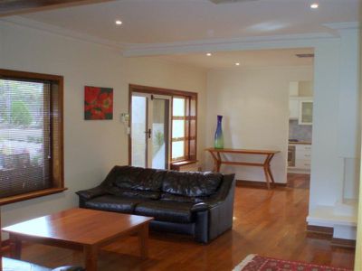 31 Roscommon Road, Floreat
