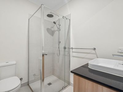 27 Jarlath Drive, Mambourin