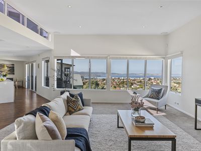 2 / 35 Valley Street, West Hobart