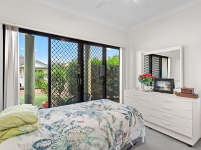 22 / 2 Breese Parade, Forster