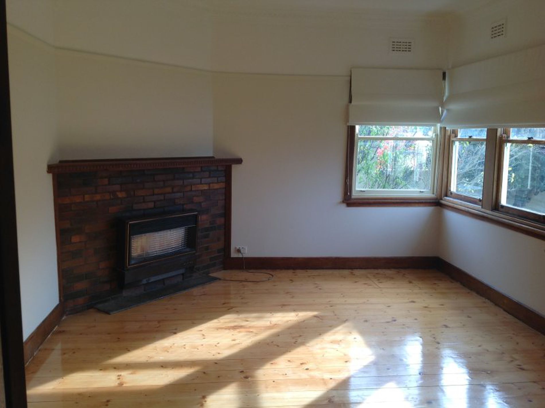 105 Mt Pleasant Road, Belmont