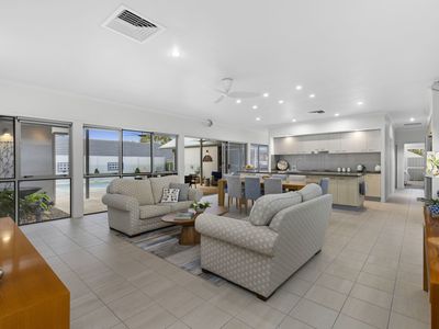 34 Mossvale Drive, Wakerley