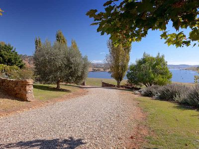 988 Murray Valley Highway, Tallangatta