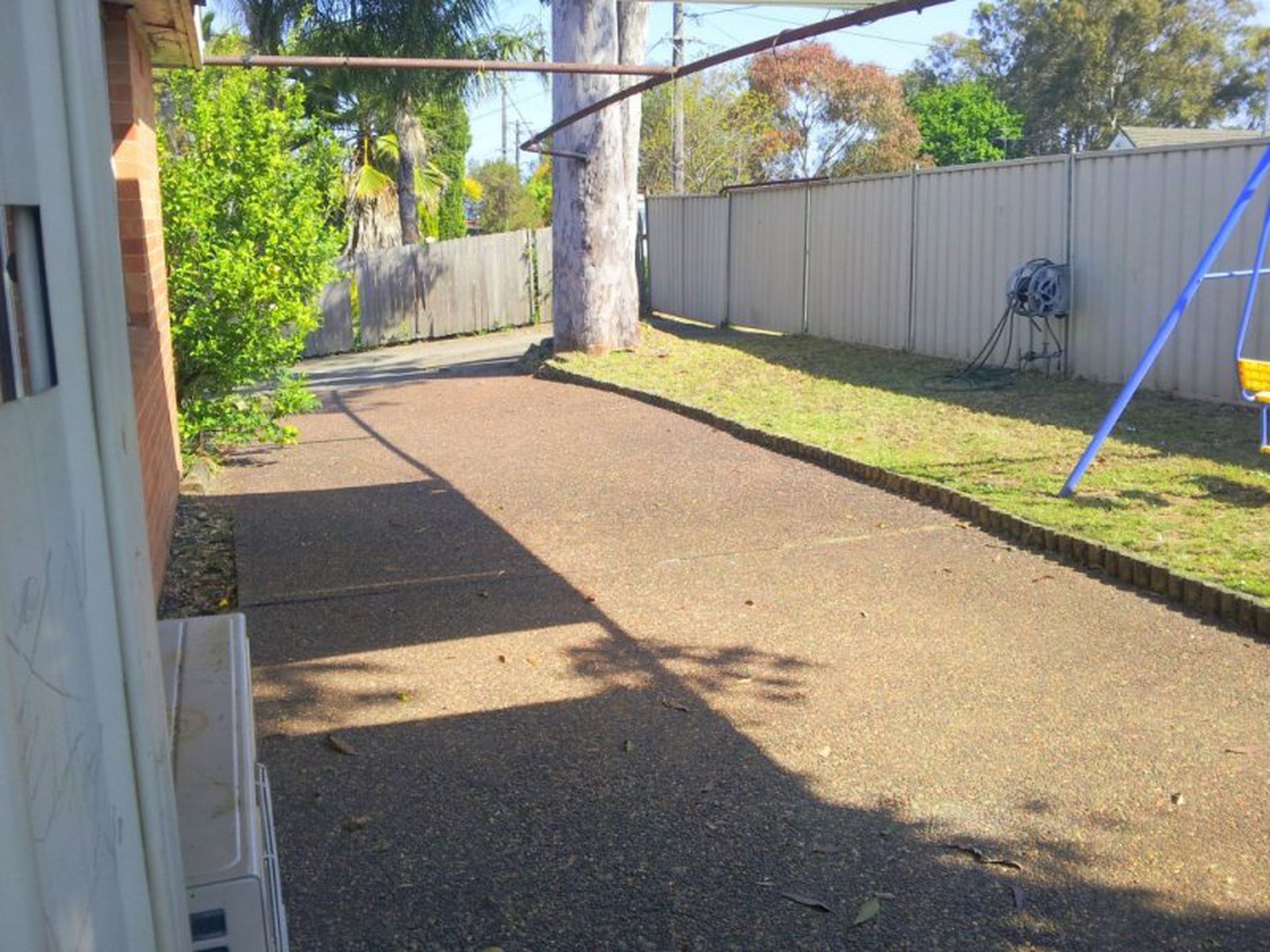 90 South Liverpool Road, Heckenberg