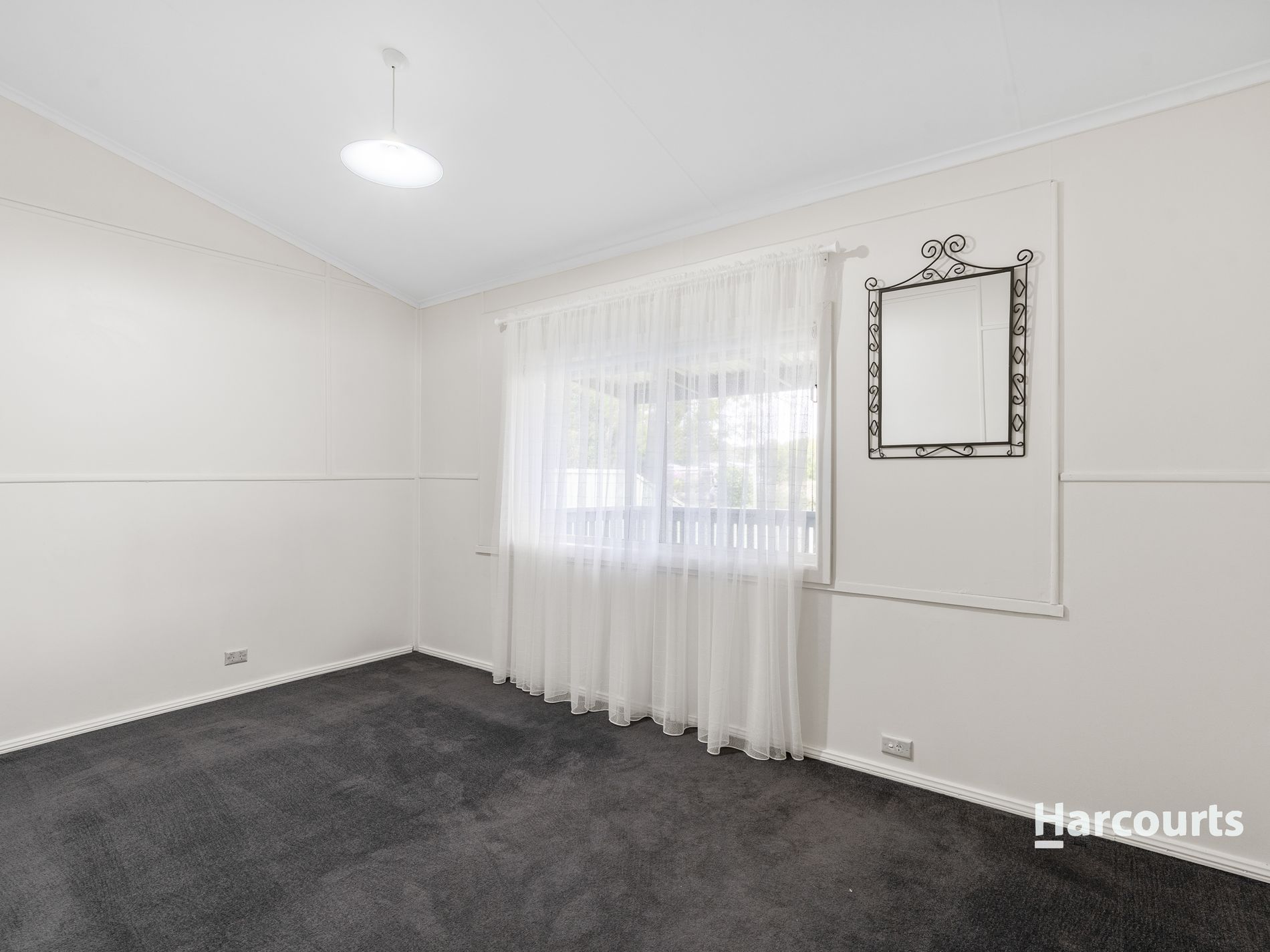10 Thistleton Drive, Burrill Lake