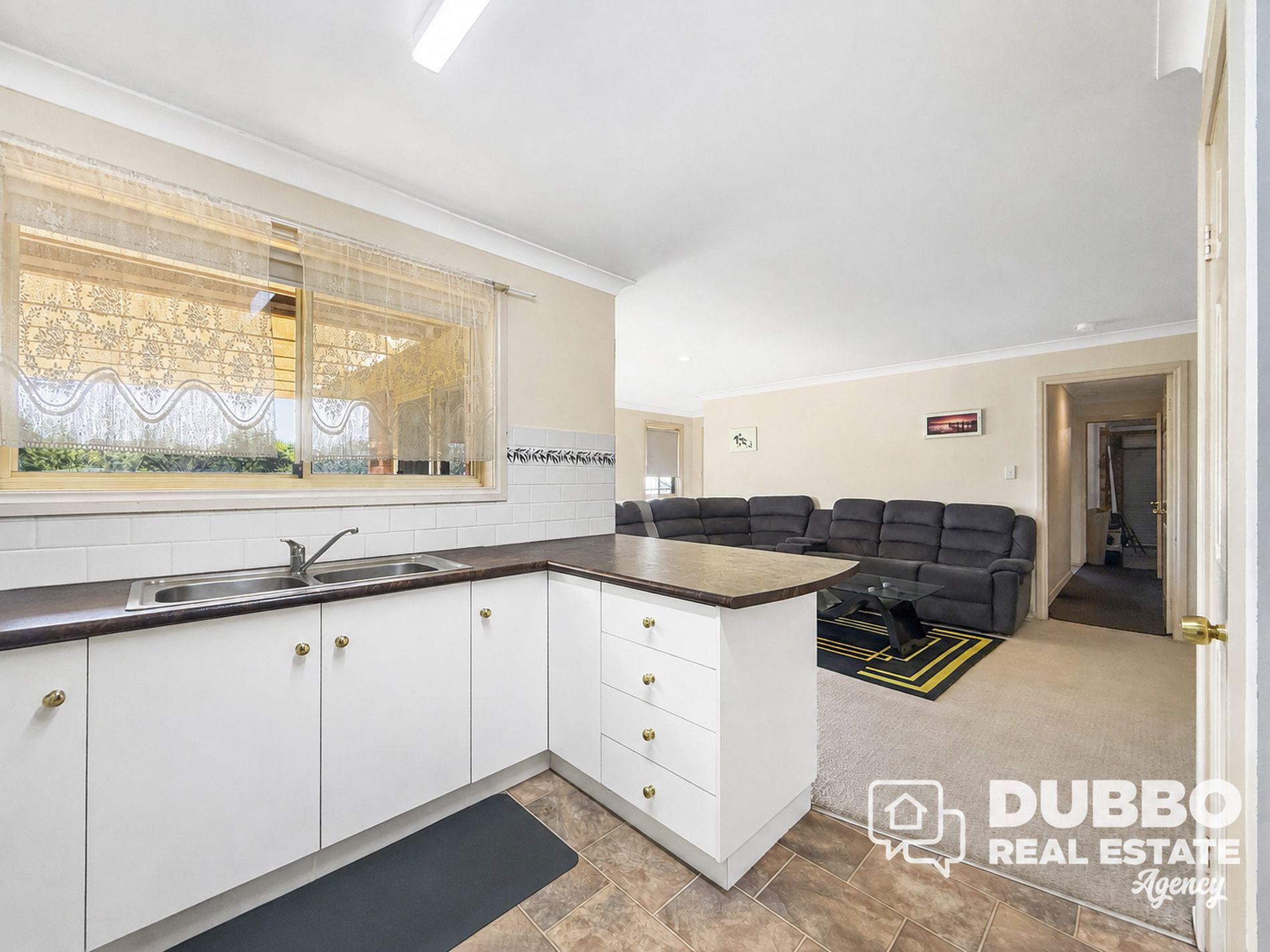 6 Gerber Place, Dubbo