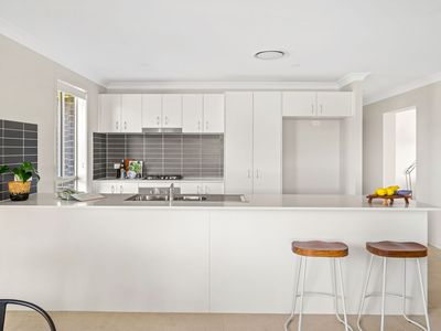 715 Vintner Avenue, Bellbird
