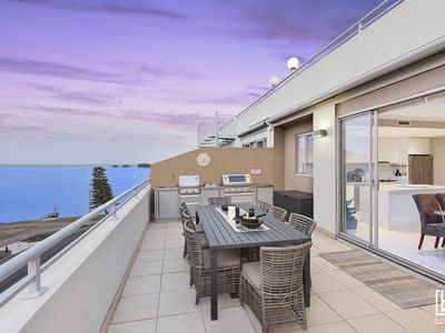 9 / 1 Tuggerah Parade, The Entrance