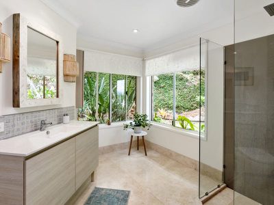 10 Mt Eerwah Vista Drive, Eumundi