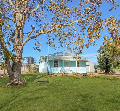 4065 Cobden-Warrnambool Road, Allansford