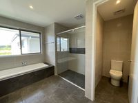 14 Satinwood Street, Rochedale