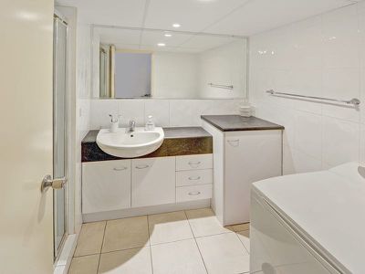 2 / 16 Woomba Place, Mooloolaba