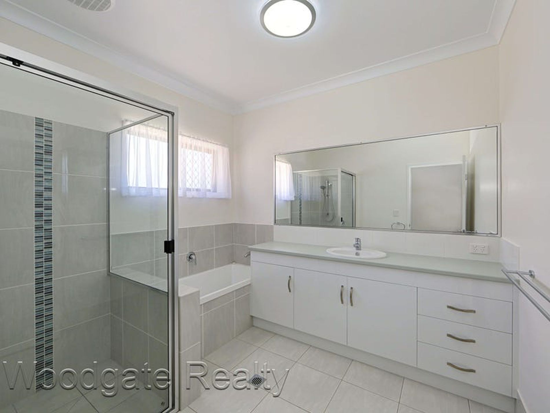 6 Driftwood Pl, Woodgate