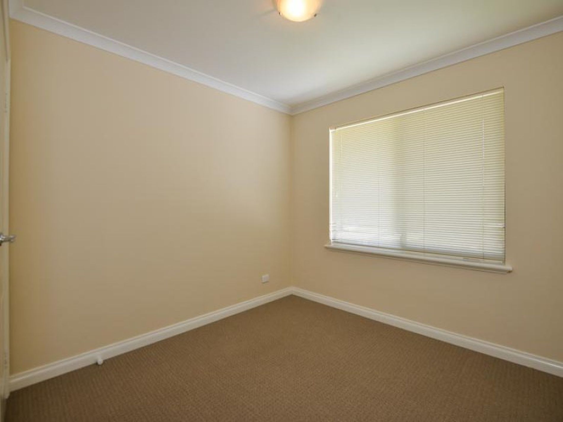 2B President Street, Kalgoorlie