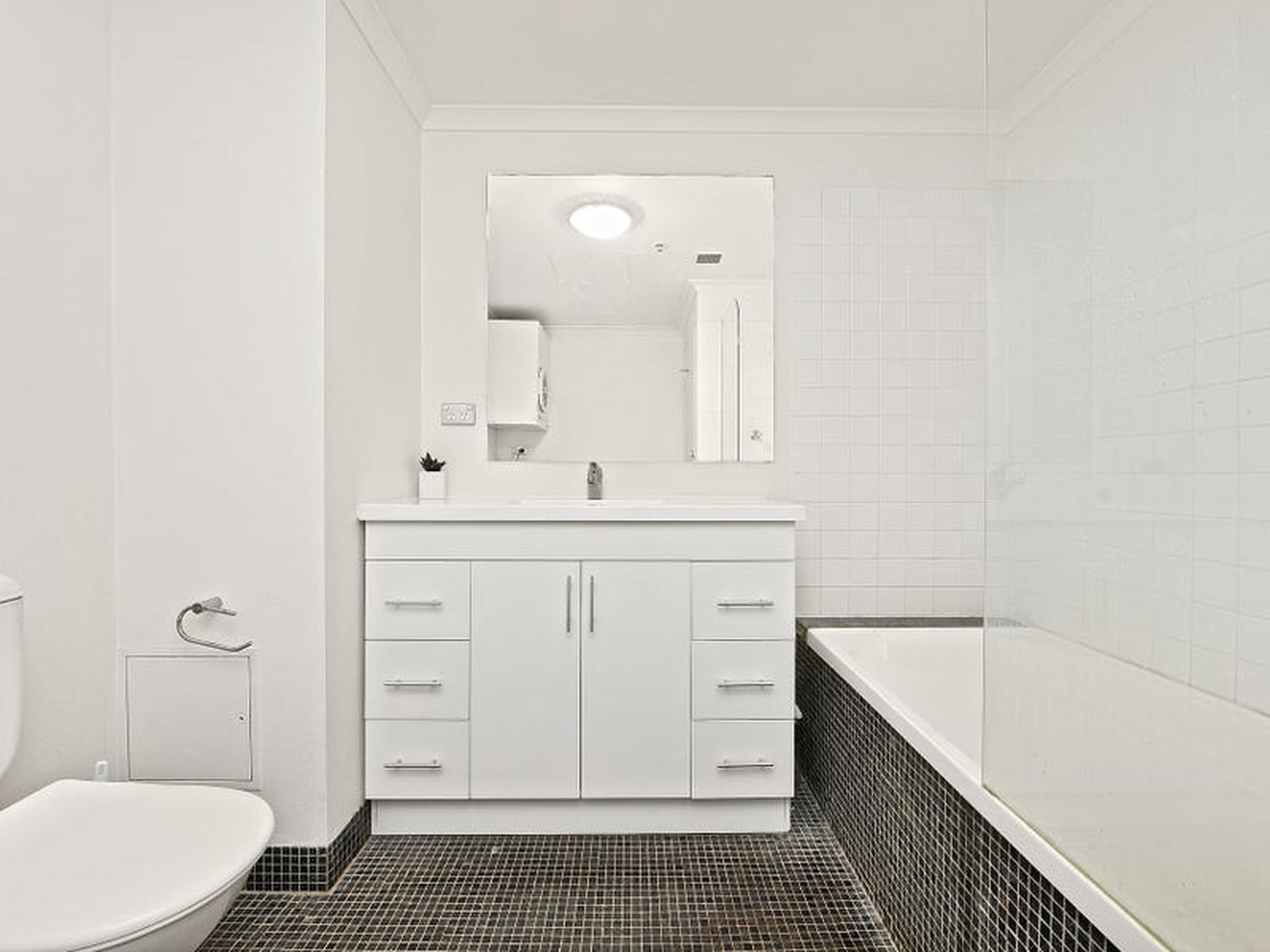 112 / 242 Elizabeth Street, Surry Hills