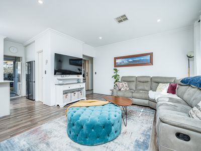 36 Seddon Parade, Alkimos