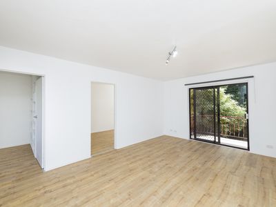 9 / 5 Mowatt Street, Queanbeyan East