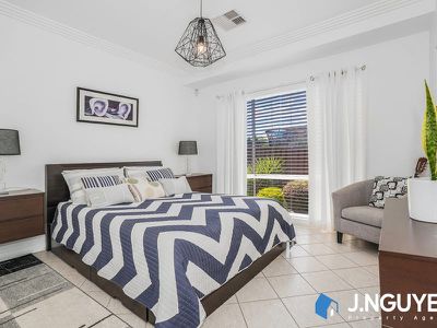 13 Sandplover Place, Hinchinbrook