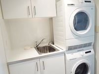 842 / 43 Hercules Street, Hamilton