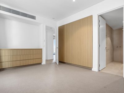 1001 / 18 Ogilvie Road, Mount Pleasant