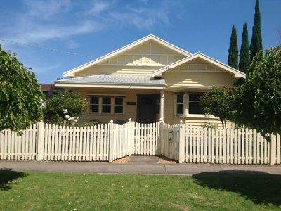 3 Lascelles Avenue, Manifold Heights