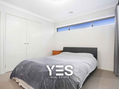 17 Canmore Street, Cranbourne East