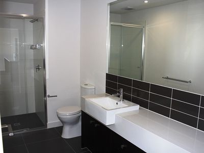 404 / 8 Gheringhap Street, Geelong