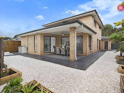 17 Regentville Drive, Elizabeth Hills