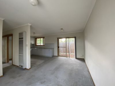 4 / 20 Stanlake Street, Footscray