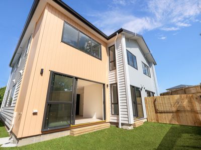 Goodwood Heights